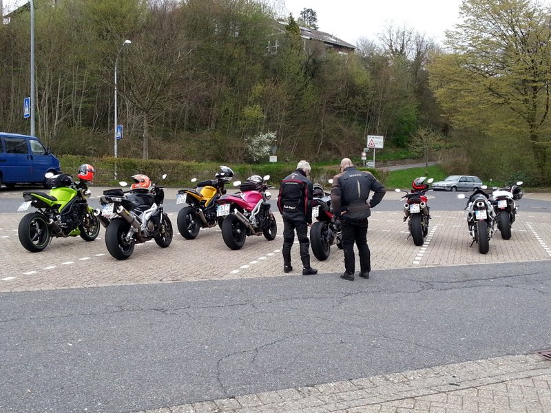 gallery_17041_3635_108539.jpg