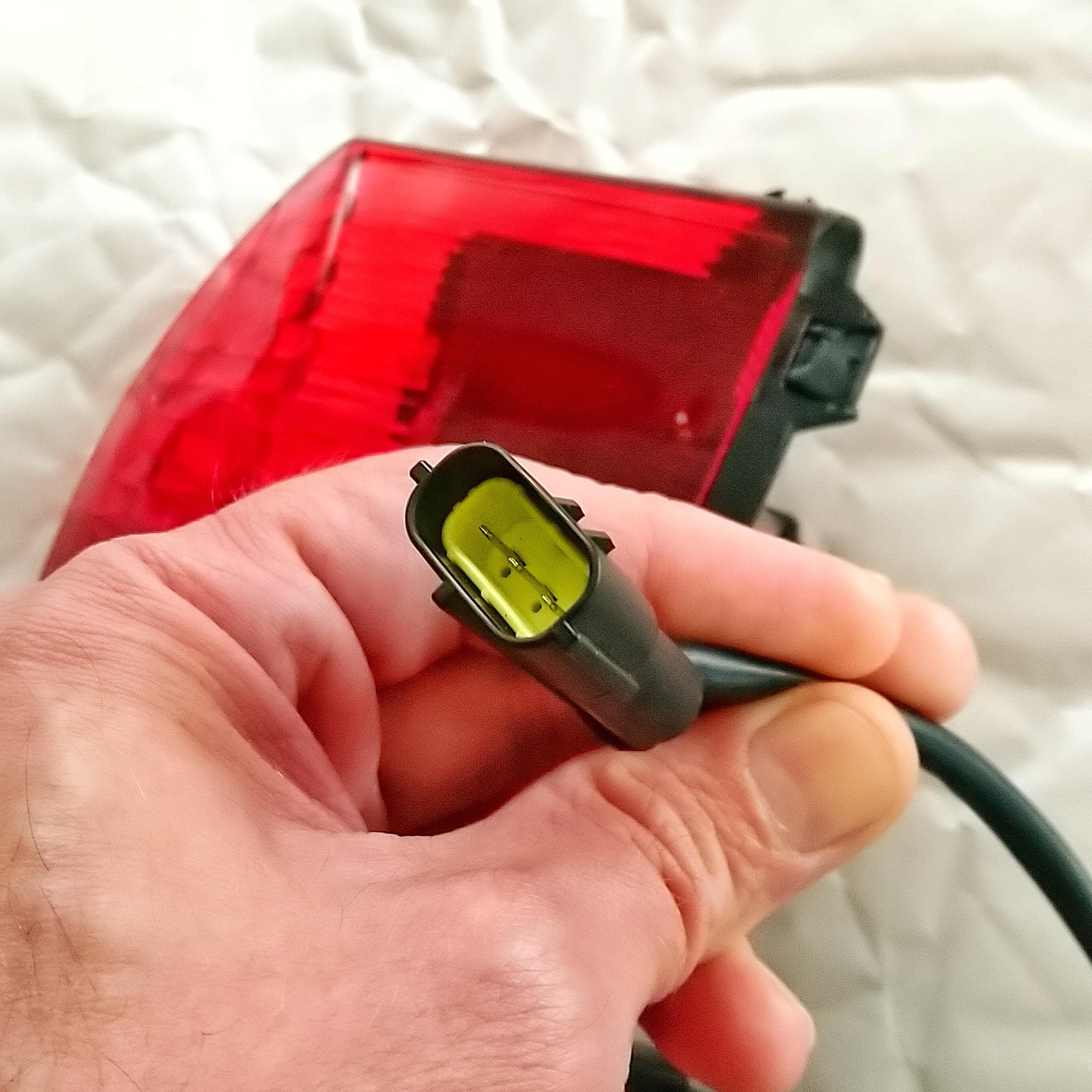 Huybaa Kabelbaum Für Peugeot & Citroën Rücklicht - Kompatibel Mit 206, 207, C3, C4 Uvm.