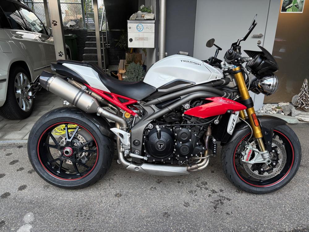 Speed Triple Umbau Ende 2.jpg